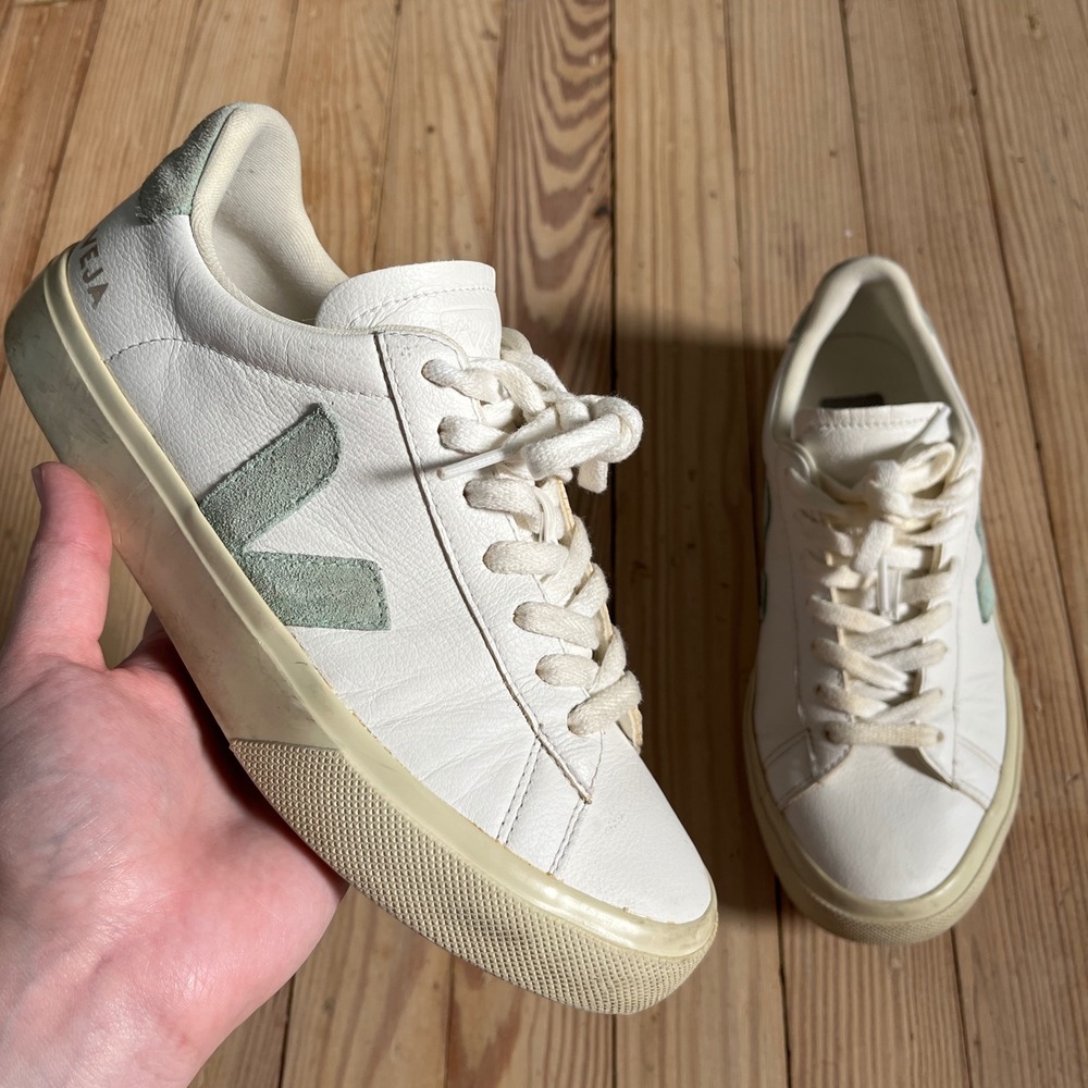 Veja Campo Sneakers Womens 7 White Sage Green ChromeFree Leather Low Top Shoe
